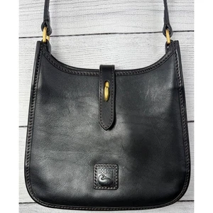 Borsa a tracolla Dooney & Bourke in pelle nera borsa oro ferramenta patta tutti i giorni - Foto 1 di 6