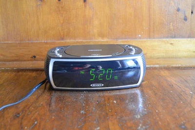 Jensen JCR-322 Modern Home CD Tabletop AM/FM Radio CD Player Dual Alarm Clock - Image 1 of 4
