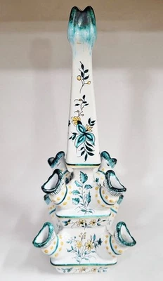 Jarrón antiguo francés de tulipán estilo Quimper del siglo XX Foto 1 de 4