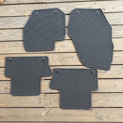 Juego de 4 alfombrillas VOLVO XC60 39800562 negras de fábrica 2009-2017 nuevas Foto 1 de 4