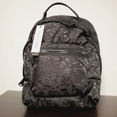 Mochila Aimee Kestenberg jacquard leopardo preto, H 15" X W 12" X D 4" - Nova com etiquetas - Imagem 1 de 4
