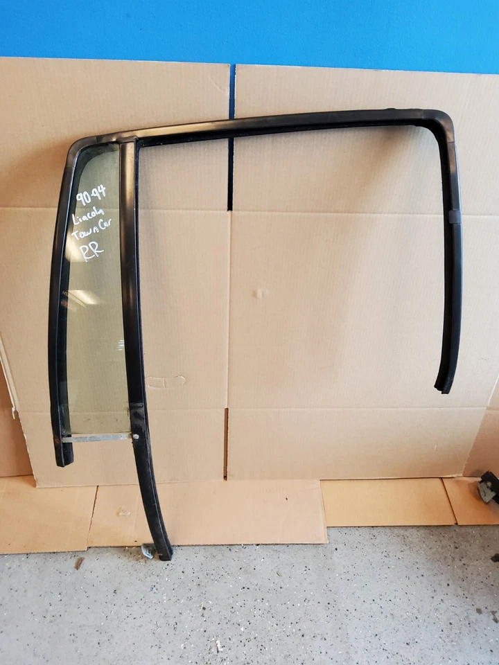 Lincoln Town Car Towncar 1990-1994 paso ventilación trasera derecha ventana vidrio con oruga OEM Foto 1 de 1