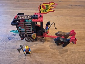 LEGO Castle: Dragon Wagon (6056) Dragon Wagon