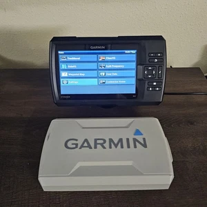 Garmin STRIKER 7sv Fishfinder HEAD UNIT ONLY - Picture 1 of 7