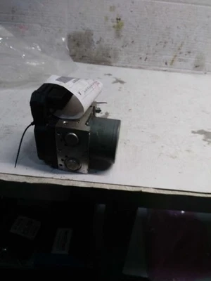 Anti-Lock Brake Part Actuator And Pump Pre-crash System Fits 17 RAV4 519500 - Изображение 1 из 3
