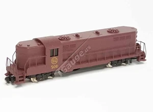 T Gauge 1:450 Scale, N and W Tuscan Red Motorized Locomotive EMD GP-18 - Picture 1 of 1