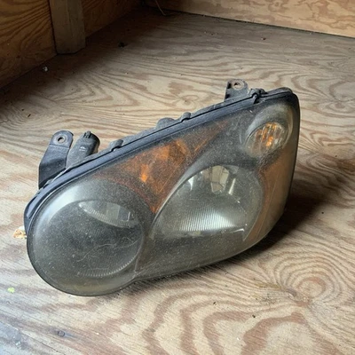 04-05 Subaru Impreza WRX STI OEM Driver Left Headlight Halogen 84001-FE370 GD - Image 1 of 4