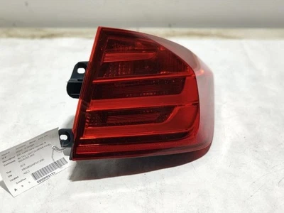 Cuarto de luz trasera de pasajero montado en panel para BMW 320i 18106 12-15 Foto 1 de 4
