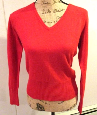 Geneva Cashmere V-Neck Red Pullover, Size Petite Lg - Image 1 of 4