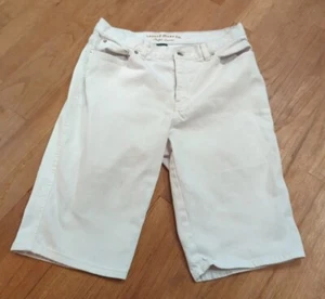 Lauren jeans Company Ralph Lauren size 8 women’s white capris Shorts Denim - Picture 1 of 4