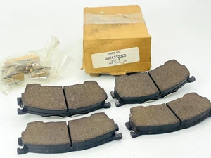 OEM 1993-2002 Mazda 626 Front Brake Pad Set Left & Right w/ Clips GGYA-33-23ZC - Picture 1 of 16