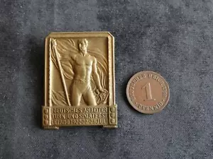 1. Festa tedesca dei lavoratori della ginnastica e dello sport Lipsia 1922, distintivo quadrato - Foto 1 di 2
