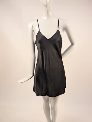 SEXY VINTAGE 1980’S SLINKY BLACK SILK SHORT SLIP W SLIT SIDE — 第 1/4 张图片