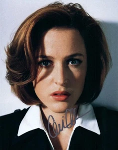 Foto autografata 8x10 firmata Gillian Anderson + certificato di autenticità - Foto 1 di 1