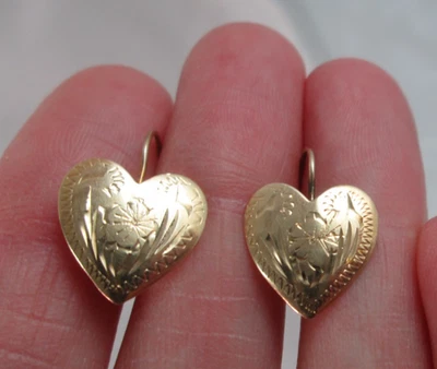 14k Yellow Gold Etched Heart Earrings 1g Diamond Cut TAJ French Hook - Image 1 of 4