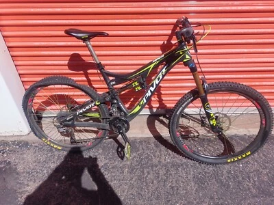 2015 Pivot Mach 6 Medium 27.5 Shimano XTR Fox 34 Carbon i9 Trail Lime Spokes - Image 1 of 4