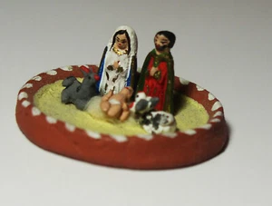 Vtg Miniature Ceramic Nativity on Top of Pancake Incredibly Detailed Fr Colombia - Picture 1 of 1