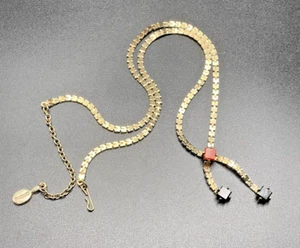 Collar cruzado vintage Sarah Coventry rojo negro cadena tono oro 15-18" - Imagen 1 de 6