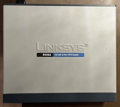 Linksys 10-100 8-Port VPN Router Model RV082 - Изображение 1 из 3
