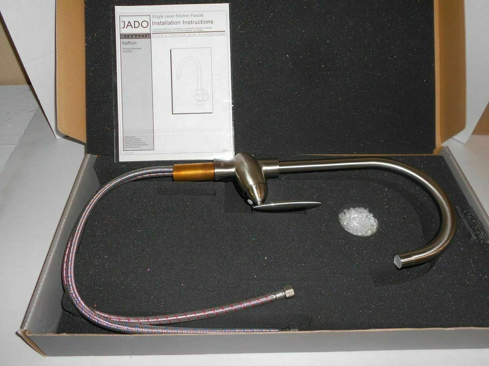 Grifo monomando de níquel cepillado Jado azafrán 802/800/144 Foto 1 de 1