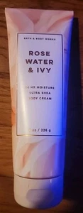 Crema corporal ultra karité Bath and Body Works ROSE WATER & IVY 8 onzas (2019 limitada - Imagen 1 de 2