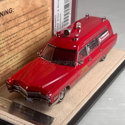 Estampilla GLM 1968 escala 1/43 Cadillac Miller-Meteor ambulancia roja STM68802 Foto 1 de 2