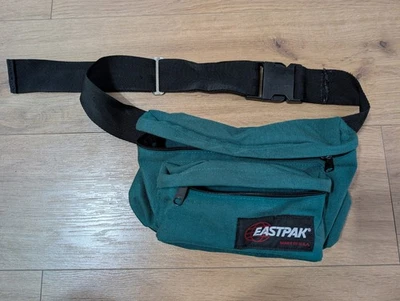 Vintage Eastpak Fanny Pack Green Nylon Zipper Adjustable Made In USA - Image 1 of 4