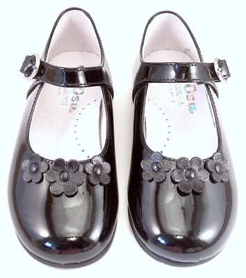 DE OSU -Spain -Girls Black Patent Leather Dress Shoes -European -Size 7-9 - Image 1 of 4