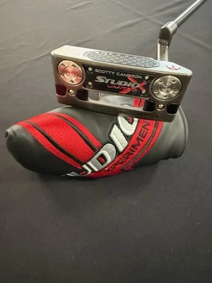 Limited Edition Scotty Cameron Xperimental Studio Squareback 2 RH 35” Titleist - Image 1 of 3