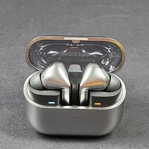 Samsung Galaxy Buds 3 Pro SM-R630 Véritable écouteurs Bluetooth sans fil - Argent - Photo 1 sur 8