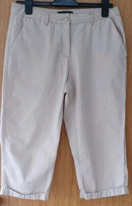 DOROTHY PERKINS BEIGE CHINO SHORTS SIZE 12 - Picture 1 of 7