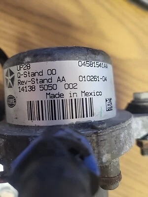 Brake Booster Vacuumn Pump 2013Dodge Fits Caravan Charger Durango OEM 04581541AA Foto 1 de 4