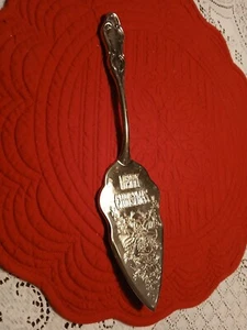 International Silver Plate Engraved Merry Christmas Cake Pie Server 11 1/2" x 3" - Picture 1 of 6