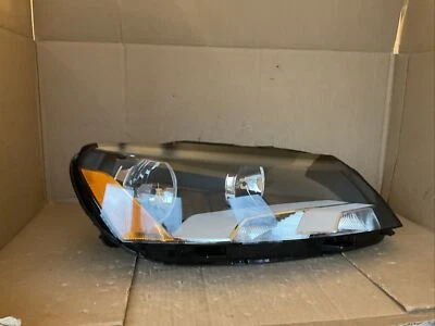 Faro halógeno lateral derecho pasajero Volkswagen Passat 2012-2014 Foto 1 de 4