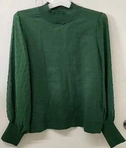 Vince Camuto Women's Clip Dot Sleeve Pullover Fashion Sweater - Picture 1 of 2