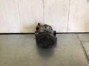 OEM 2000-2003 Subaru Legacy 2.5L AC Compressor 73110-AE050 - Foto 1 di 7