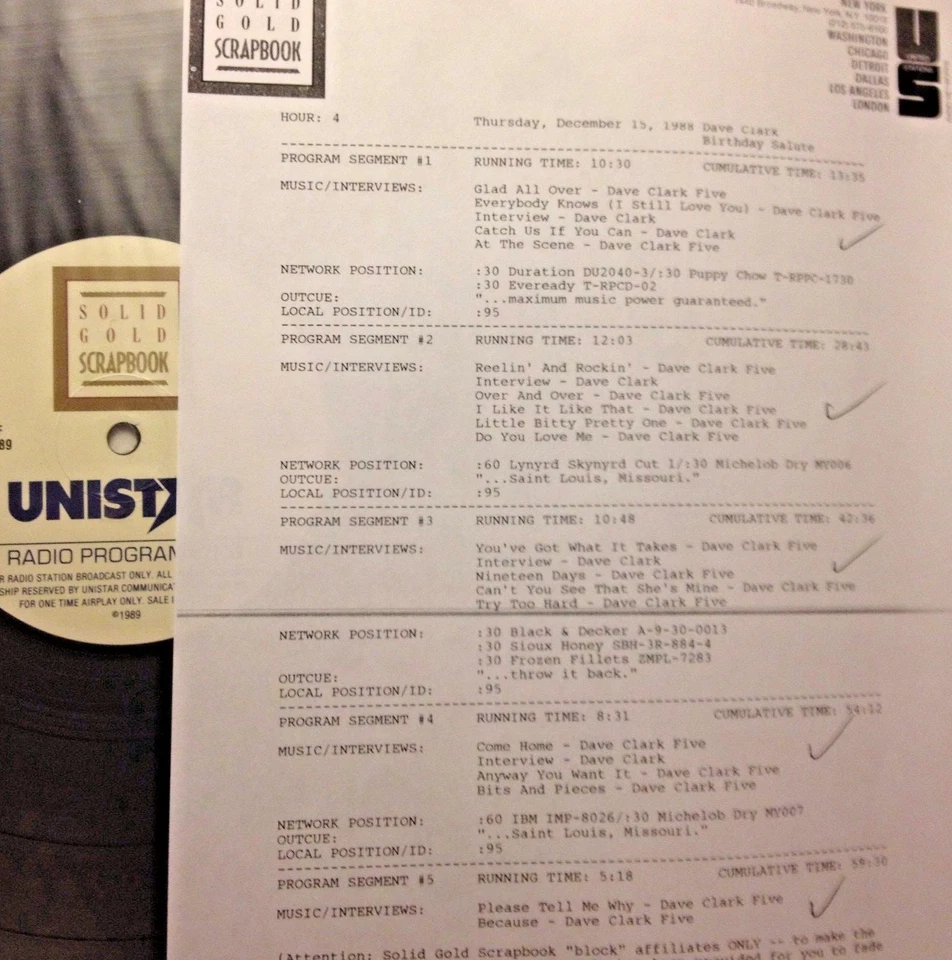 RADIO SHOW 12/15/88 DAVE CLARK SALUTE  w/4 DAVE CLARK INTERVIEWS/18 HIT TUNES - Image 1 of 1