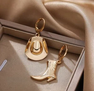 Mujeres Moda Joyería Oro Country Western Botas de Vaquero Y Sombrero Pendientes 643 - Imagen 1 de 4