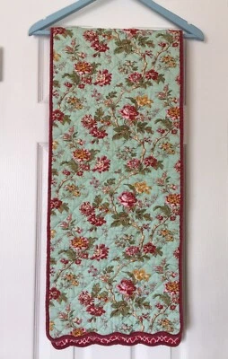 Waverly Reversible Quilted Scalloped Edge Floral Table Runner Red Green - Image 1 of 4
