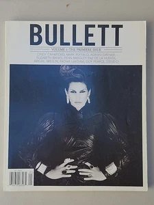 Bullett magazine NR 1 CINDY CRAWFORD 2010 EXT RARE    [28] - Imagen 1 de 8