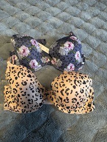Victoria&rsquo;s Secret Size 36C Lined Demi Bras. Lot Of Two Bras