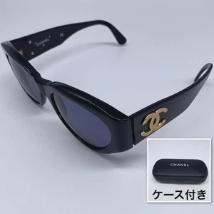 CHANEL Coco Mark (3D) Sunglasses 94305 Includes Case 04152 94305 Frame Black Len - Picture 1 of 10