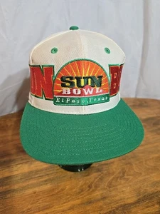 De colección Iowa Hawkeyes Sun Bowl Logo Fútbol Snapback Sombrero Usado - Imagen 1 de 7