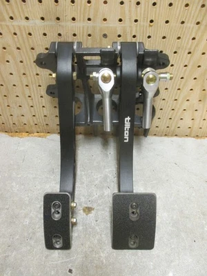 Nascar Road Course Tilton 600 Series Brake Pedals w/ 77 Series Master Cylinders - Изображение 1 из 4