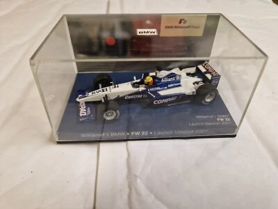MINICHAMPS 1/43 WILLIAMS BMW FW22 LAUNCH VERSION 2001 DIECAST F1 FORMULA 1 CAR - Image 1 of 3