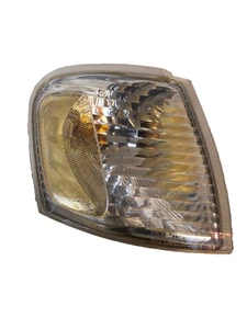 2001 FORD EXPLORER SPORT Front Corner Park Light Right Hand Passenger Side - Bild 1 von 21