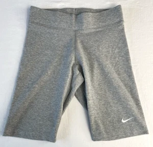 Nike CZ8526-063 Essential Bike Shorts Womens Gray Small Mid Rise 9.5" inseam - Picture 1 of 4