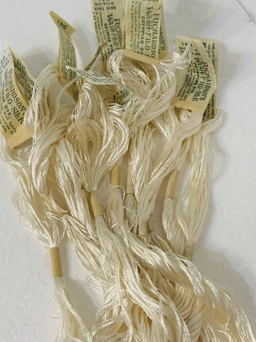 Antique FILO FLOSS Silk Embroidery Floss Sh. 941 Richardson’s~ ONE SINGLE SKEIN Cover