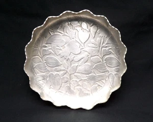 Federal Hammered Aluminum Florette Design 10" Bowl Ruffled Edge - Picture 1 of 16