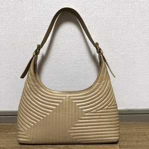 BALLY Hobo Bag One Shoulder Quilted Logo Plate Leather Beige Women's from Japan - Picture 1 of 9